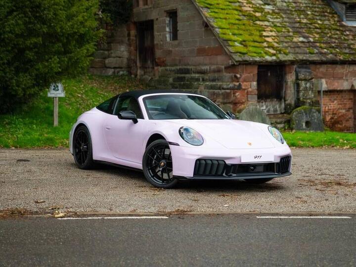 Porsche 911 3.6 T-Hybrid 992 4 GTS Targa PDK 4WD Euro 6 (s/s) 2dr