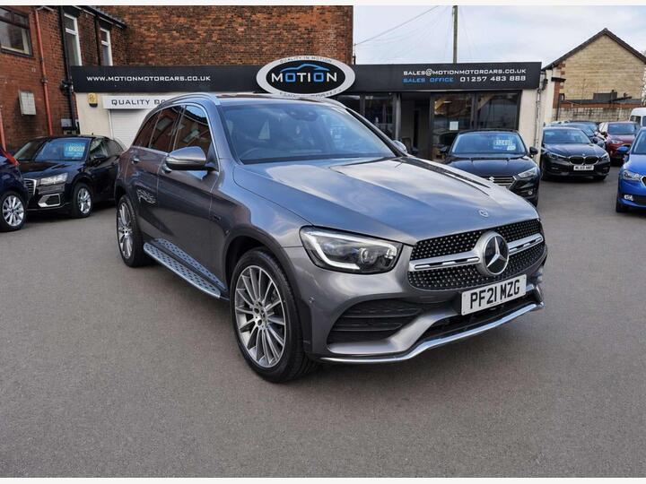 Mercedes-Benz GLC 2.0 GLC300de 13.5kWh AMG Line (Premium) G-Tronic+ 4MATIC Euro 6 (s/s) 5dr Mercedes-Benz GLC 2.0 GLC300de 13.5kWh AMG Line (Premium) G-Tronic+ 4MATIC Euro 6 (s/s) 5dr