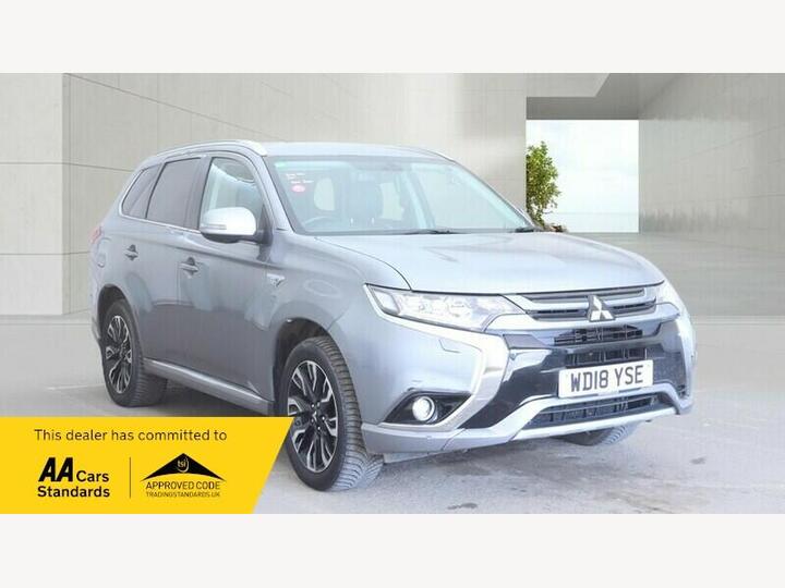 Mitsubishi Outlander 2.0h 12kWh 4h CVT 4WD Euro 6 (s/s) 5dr