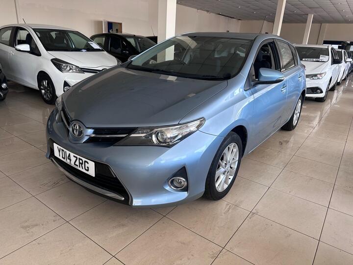 Toyota Auris 1.6 V-Matic Icon Euro 5 5dr Toyota Auris 1.6 V-Matic Icon Euro 5 5dr