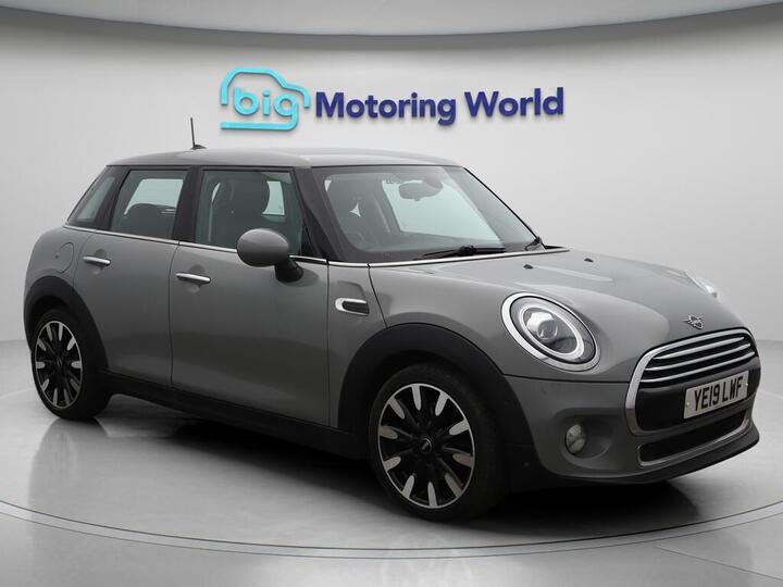 MINI Hatch 1.5 Cooper Exclusive Steptronic Euro 6 (s/s) 5dr
