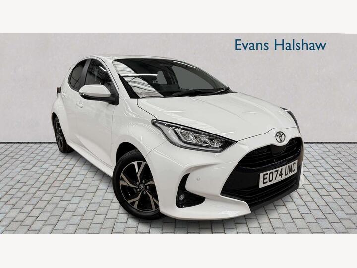Toyota YARIS HATCHBACK 1.5 VVT-h Design E-CVT Euro 6 (s/s) 5dr