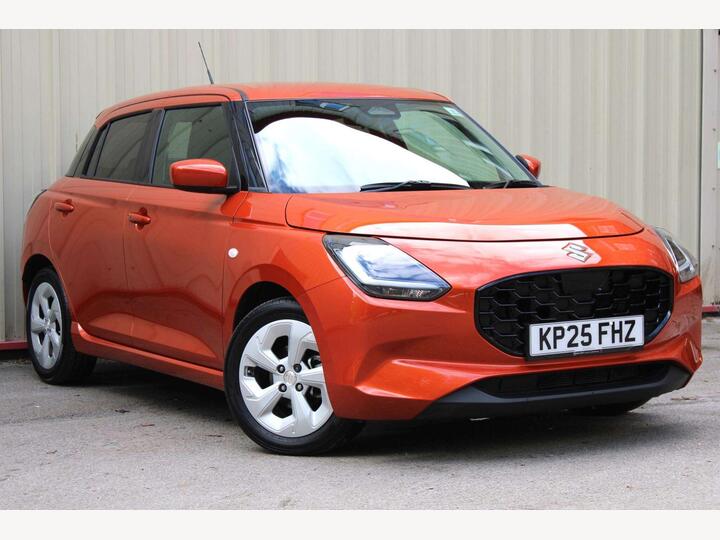 Suzuki Swift 1.2 MHEV Motion Euro 6 (s/s) 5dr Suzuki Swift 1.2 MHEV Motion Euro 6 (s/s) 5dr