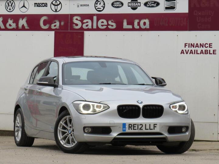 BMW 1 SERIES 1.6 118i SE Auto Euro 5 (s/s) 5dr BMW 1 SERIES 1.6 118i SE Auto Euro 5 (s/s) 5dr