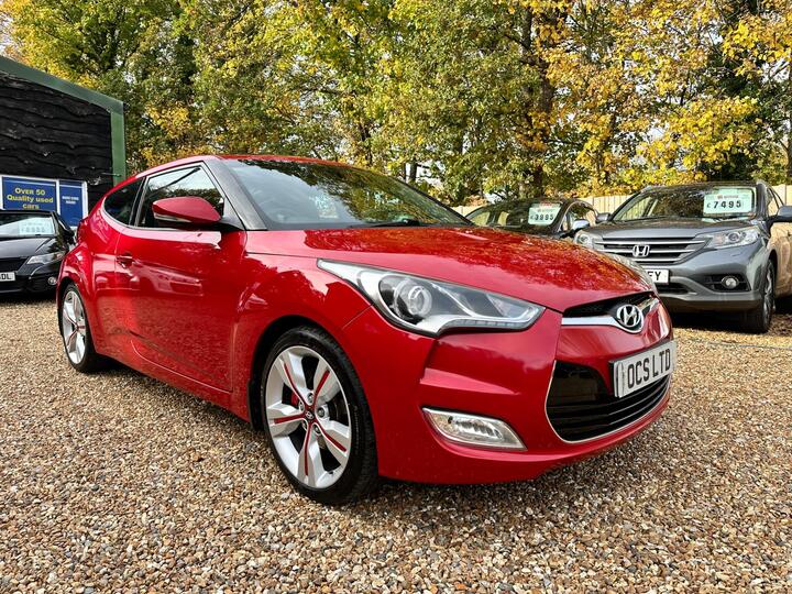 Hyundai Veloster 1.6 GDi Sport Euro 5 4dr Hyundai Veloster 1.6 GDi Sport Euro 5 4dr