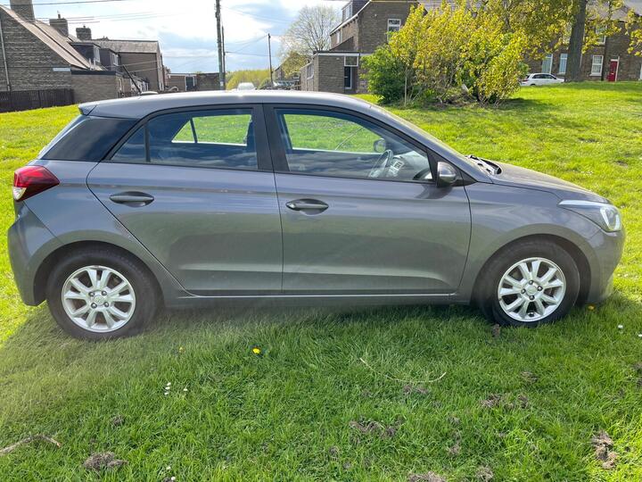 Hyundai I20 1.2 SE Euro 6 5dr Hyundai I20 1.2 SE Euro 6 5dr