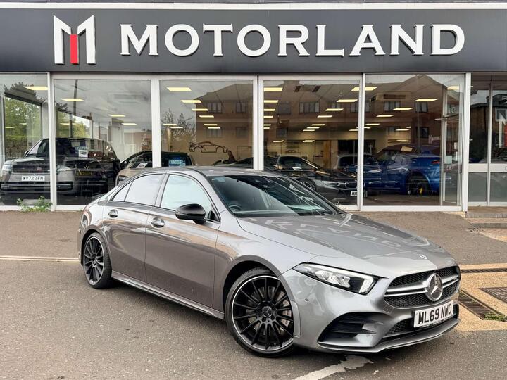 Mercedes-Benz A-CLASS 2.0 A35 AMG (Premium) SpdS DCT 4MATIC Euro 6 (s/s) 4dr