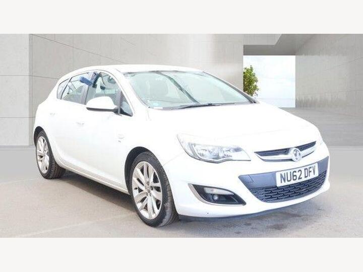Vauxhall Astra 1.6 16v SRi Euro 5 5dr