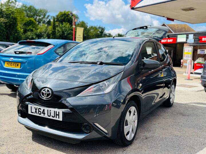 Toyota AYGO 1.0 VVT-i X-play Euro 5 5dr Euro 5