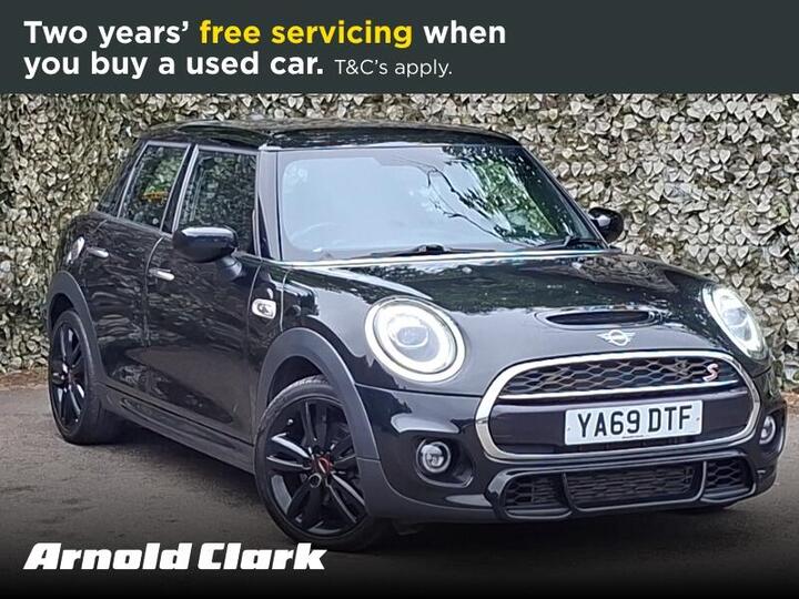 MINI Hatch 2.0 Cooper S Sport Steptronic Euro 6 (s/s) 5dr