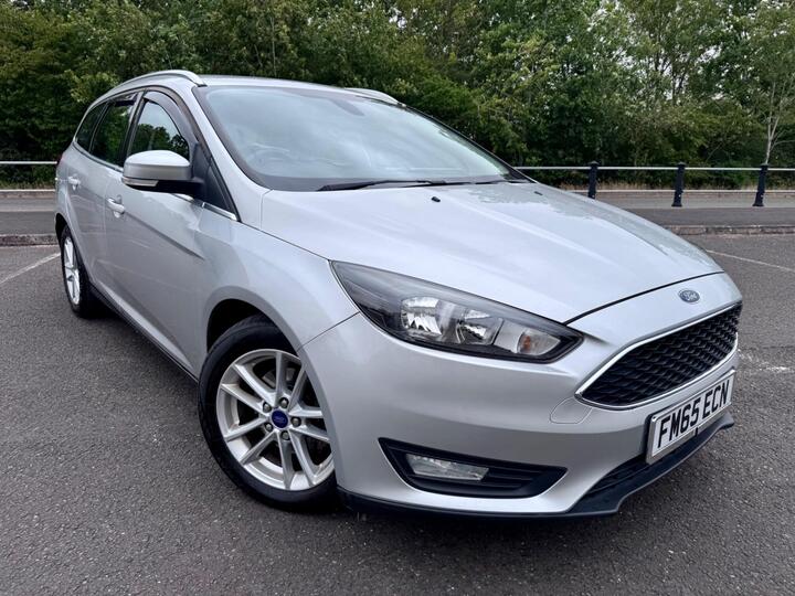 Ford Focus 1.6 TDCi Zetec Euro 5 (s/s) 5dr
