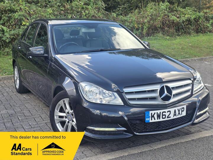 Mercedes-Benz C Class 1.6 C180 BlueEfficiency Executive SE G-Tronic+ Euro 5 (s/s) 4dr