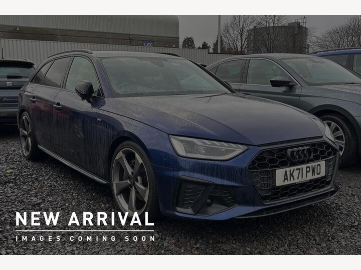 Audi A4 Avant 2.0 TFSI 40 Black Edition S Tronic Euro 6 (s/s) 5dr