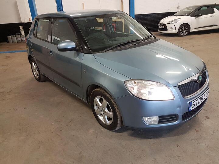 Skoda Fabia 1.4 TDI Pure Drive GreenLine 5dr Skoda Fabia 1.4 TDI Pure Drive GreenLine 5dr