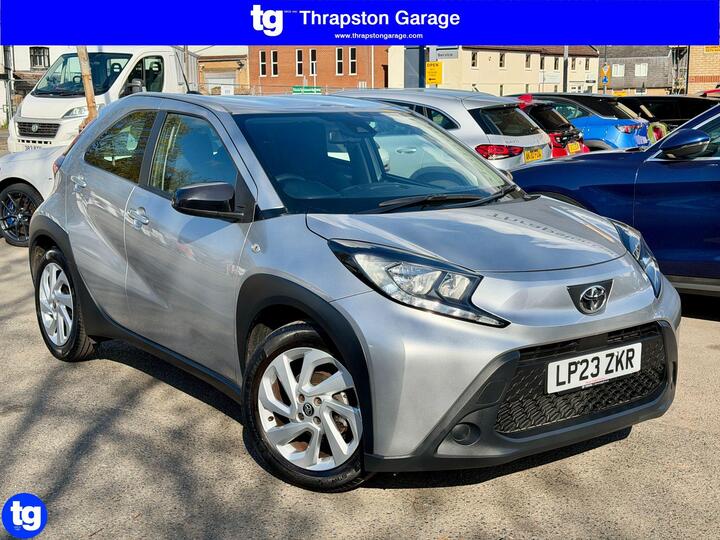 Toyota Aygo X 1.0 VVT-i Pure Euro 6 (s/s) 5dr Toyota Aygo X 1.0 VVT-i Pure Euro 6 (s/s) 5dr