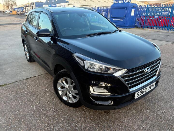 Hyundai TUCSON 1.6 GDi Blue Drive SE Nav Euro 6 (s/s) 5dr Hyundai TUCSON 1.6 GDi Blue Drive SE Nav Euro 6 (s/s) 5dr