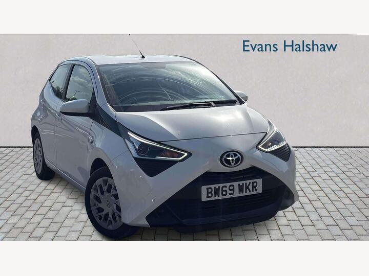 Toyota AYGO HATCHBACK 1.0 VVT-i X-play Euro 6 5dr