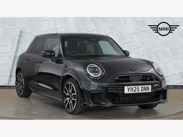MINI Cooper 1.5C Sport Steptronic Euro 6 (s/s) 5dr