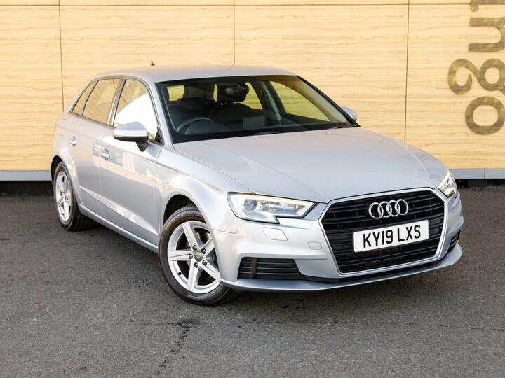 Audi A3 1.5 TFSI CoD 35 SE Technik Sportback Euro 6 (s/s) 5dr