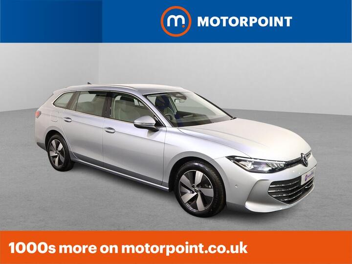 Volkswagen Passat 1.5 TSI EHybrid 19.7kWh Life DSG Euro 6 (s/s) 5dr Volkswagen Passat 1.5 TSI EHybrid 19.7kWh Life DSG Euro 6 (s/s) 5dr
