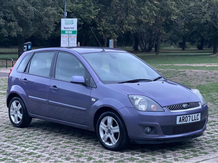 Ford Fiesta 1.4 Zetec Climate 5dr
