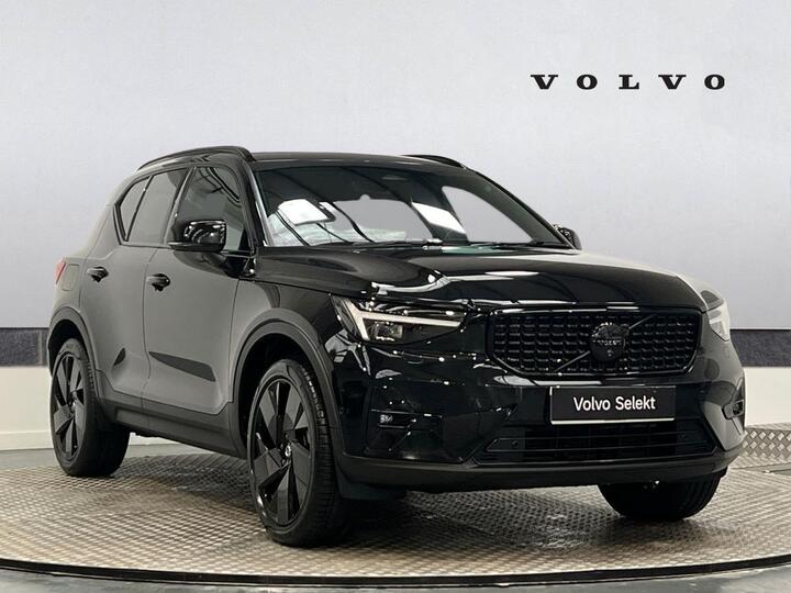 Volvo XC40 2.0 B3 MHEV Ultra Black Edition DCT Auto Euro 6 (s/s) 5dr