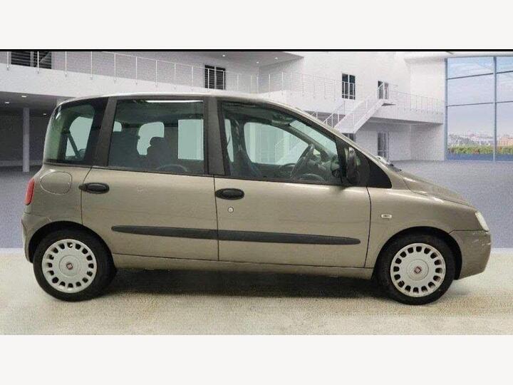 Fiat Multipla 1.9 MultiJet Dynamic Family 5dr
