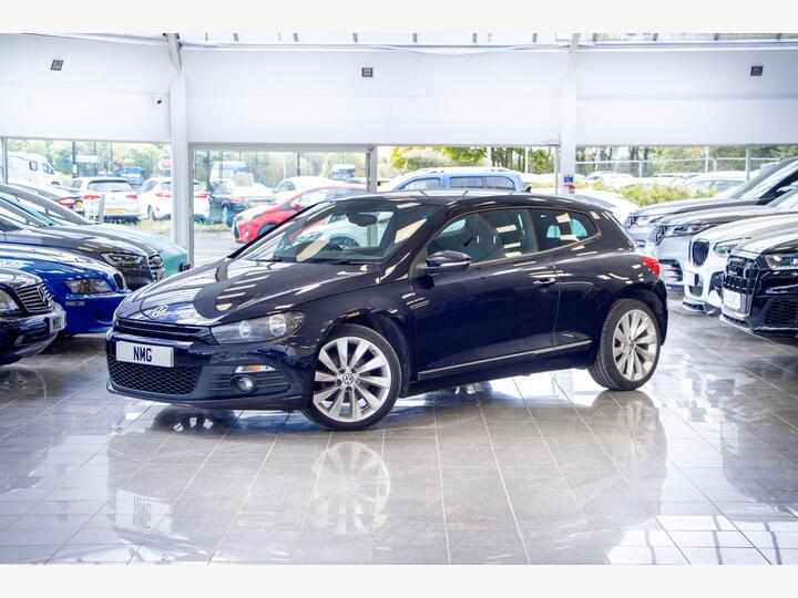 Volkswagen SCIROCCO 2.0 TDI BlueMotion Tech GT Euro 5 (s/s) 3dr (Leather, Nav) Volkswagen SCIROCCO 2.0 TDI BlueMotion Tech GT Euro 5 (s/s) 3dr (Leather, Nav)