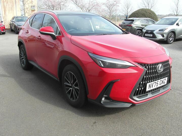 Lexus NX 2.5 450h+ 18.1kWh Premium E-CVT 4WD Euro 6 (s/s) 5dr