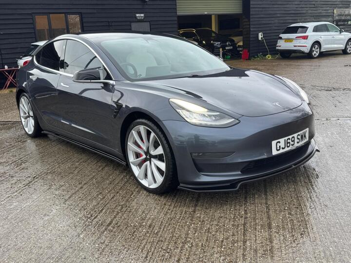 Tesla Model 3 (Dual Motor) Performance Auto 4WDE 4dr (Performance Upgrade) Tesla Model 3 (Dual Motor) Performance Auto 4WDE 4dr (Performance Upgrade)