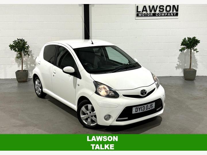 Toyota AYGO 1.0 VVT-i Fire Euro 5 5dr