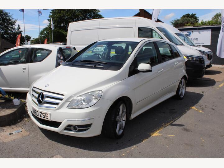 Mercedes-Benz B Class 2.0 B180 CDI Sport CVT 5dr Mercedes-Benz B Class 2.0 B180 CDI Sport CVT 5dr