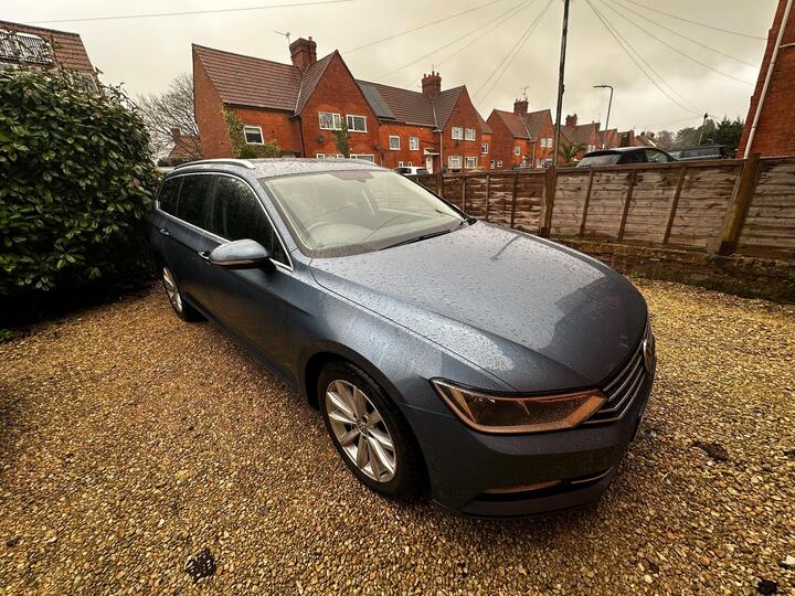 Volkswagen Passat 1.6 TDI SE Business DSG Euro 6 (s/s) 5dr