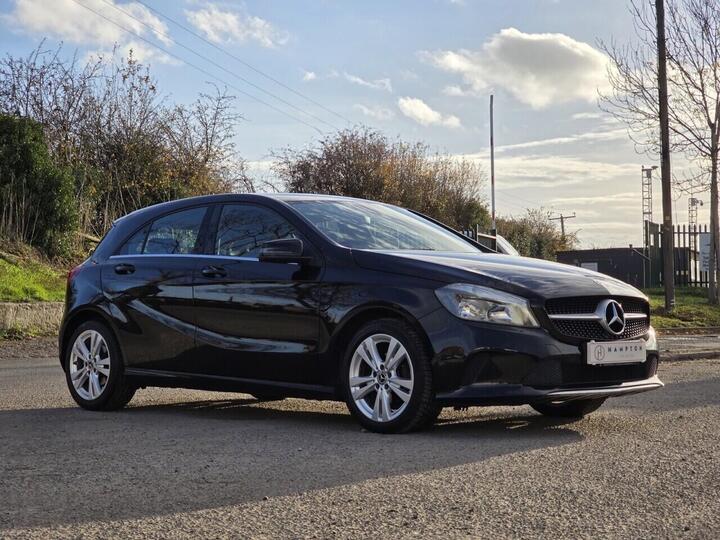 Mercedes-Benz A CLASS 1.5 A180d Sport 7G-DCT Euro 6 (s/s) 5dr Mercedes-Benz A CLASS 1.5 A180d Sport 7G-DCT Euro 6 (s/s) 5dr