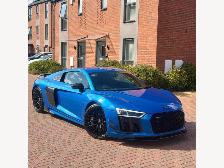 Audi R8 5.2 FSI V10 Plus S Tronic Quattro Euro 6 (s/s) 2dr