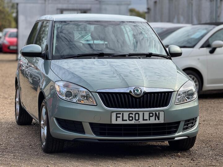 Skoda Fabia 1.6 TDI SE Euro 5 5dr Skoda Fabia 1.6 TDI SE Euro 5 5dr