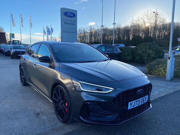 Ford Focus 2.3T EcoBoost ST Euro 6 (s/s) 5dr