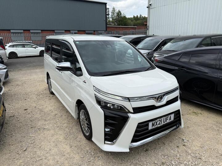 Toyota Voxy Leather Heated &💺7UBER XL Finance Avail