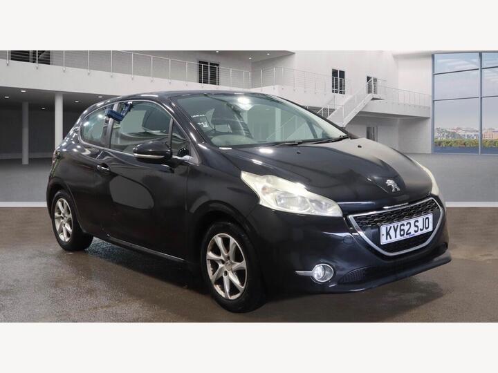 Peugeot 208 1.2 VTi Active Euro 5 3dr Peugeot 208 1.2 VTi Active Euro 5 3dr