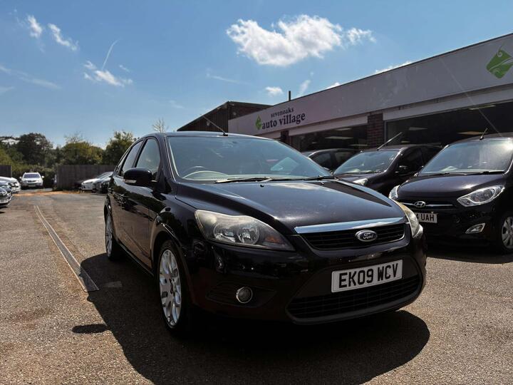 Ford FOCUS 1.6 Zetec 5dr