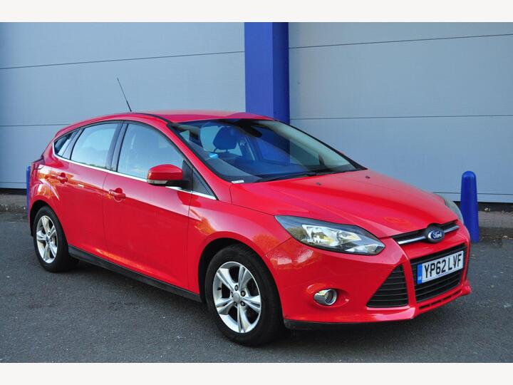 Ford Focus 1.0T EcoBoost Zetec Euro 5 (s/s) 5dr