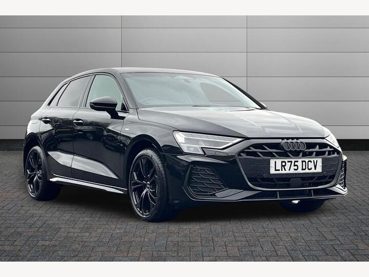 Audi A3 1.5 TFSIe Black Edition Sportback S Tronic Euro 6 (s/s) 5dr 17.9kWh