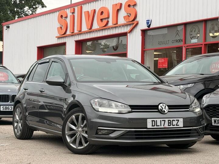 Volkswagen GOLF 1.6 TDI BlueMotion Tech GT Euro 6 (s/s) 5dr Volkswagen GOLF 1.6 TDI BlueMotion Tech GT Euro 6 (s/s) 5dr
