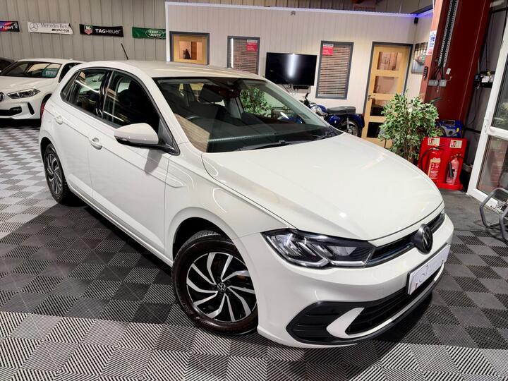 Volkswagen Polo 1.0 TSI Life Euro 6 (s/s) 5dr