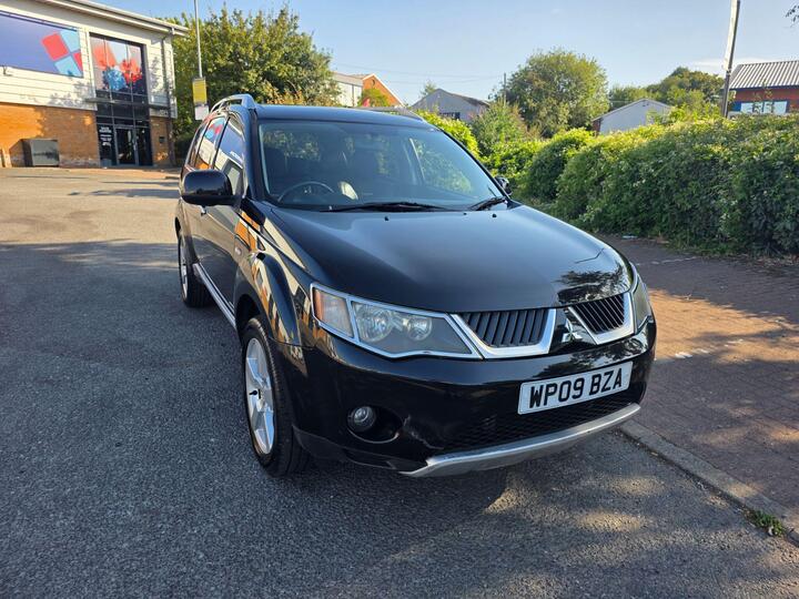Mitsubishi Outlander 2.0 DI-DC Warrior 4WD Euro 4 5dr