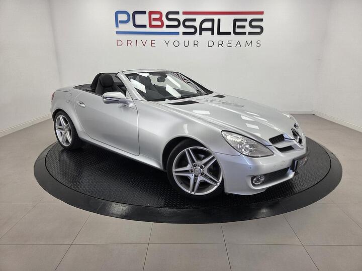 Mercedes-Benz SLK 3.0 SLK300 G-Tronic Euro 5 2dr Mercedes-Benz SLK 3.0 SLK300 G-Tronic Euro 5 2dr