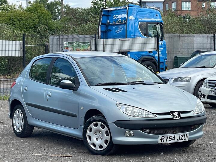 Peugeot 206 1.4 HDi SE 5dr (a/c, Climate Control) Peugeot 206 1.4 HDi SE 5dr (a/c, Climate Control)