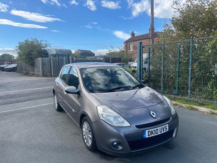 Renault Clio 1.2 TCe I-Music Euro 5 5dr Renault Clio 1.2 TCe I-Music Euro 5 5dr