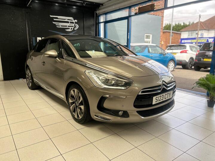 Citroen DS5 2.0 HDi DSport Auto Euro 5 5dr
