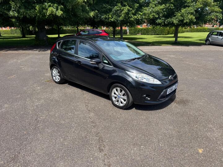 Ford Fiesta 1.4 Zetec 5dr